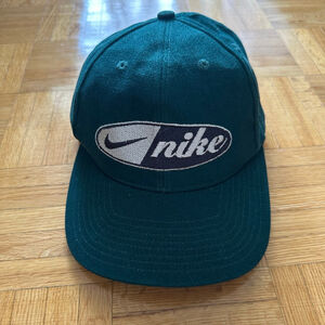 Vintage 90s Nike Spell out Swoosh snapback cap hat Emerald Forrest Green
